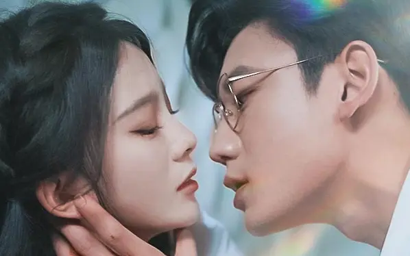 相爱穿梭百年第1-30集